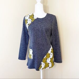 Trisha Tyler Gray Embroidered Sweater - M